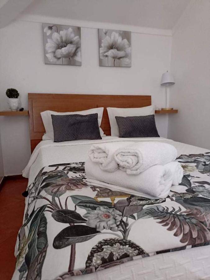 Moradia Meca - Casas Para Ferias Nazare Luaran gambar